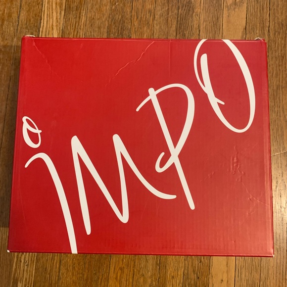 Marc Fisher Red Heels Size 10M - Picture 2 of 7